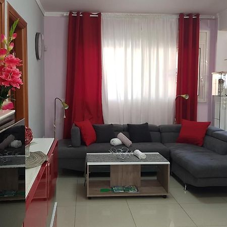 Renovated Lovely Apartment Near Airport & Sea Pórto Ráfti Buitenkant foto