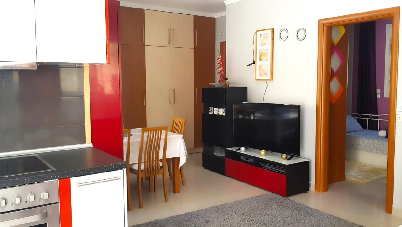 Renovated Lovely Apartment Near Airport & Sea Pórto Ráfti Buitenkant foto