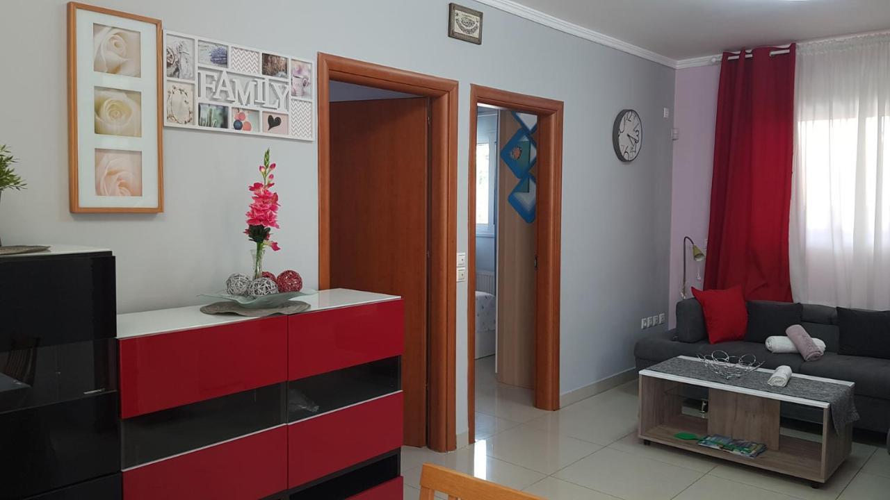 Renovated Lovely Apartment Near Airport & Sea Pórto Ráfti Buitenkant foto